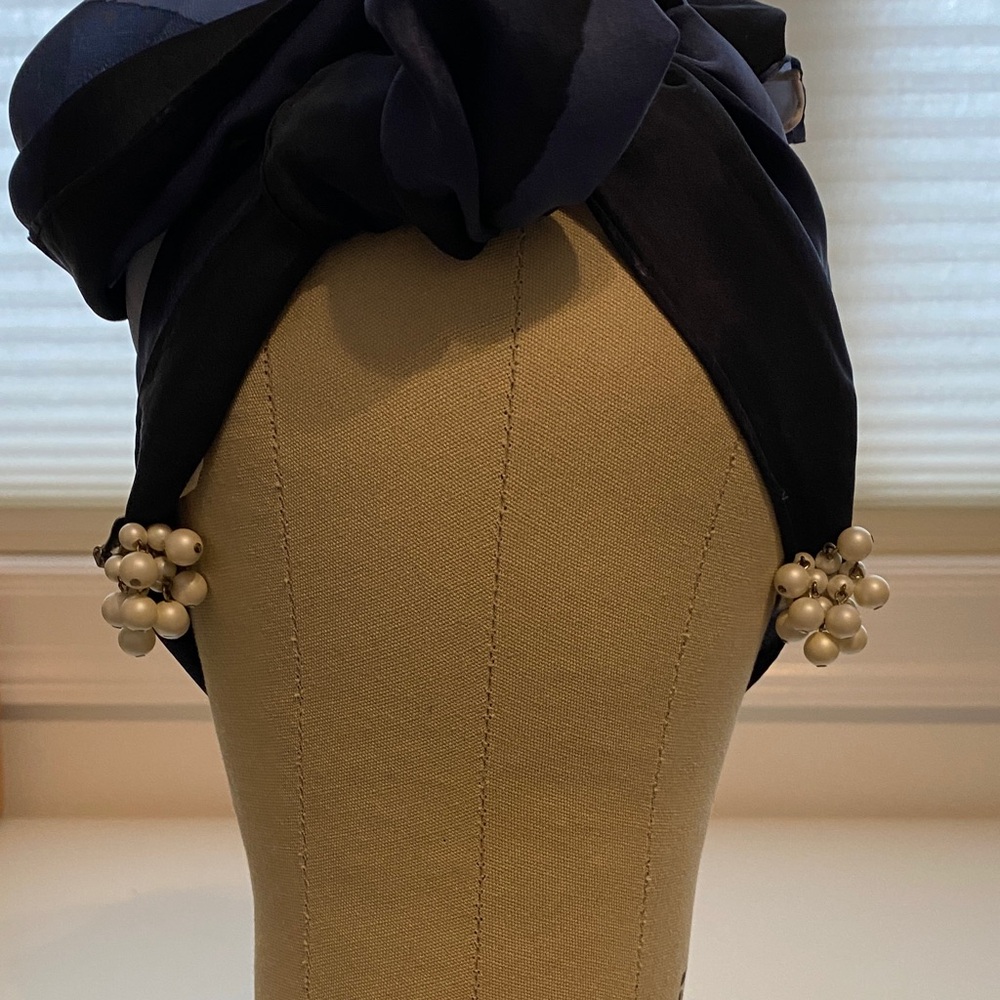 Laguna NYC 60s faux pearl clusters earrings